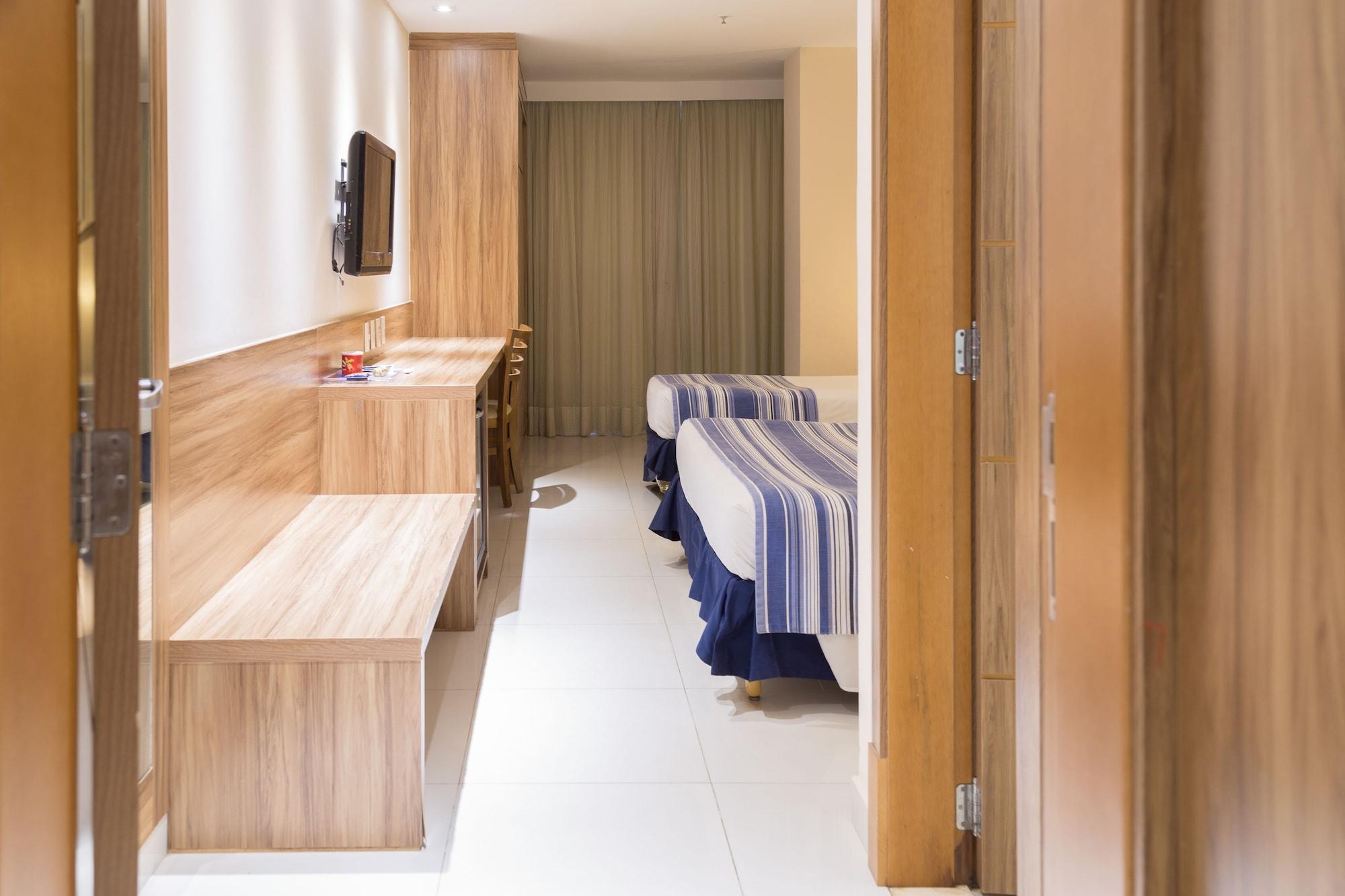 Atlantico Hotel 4*